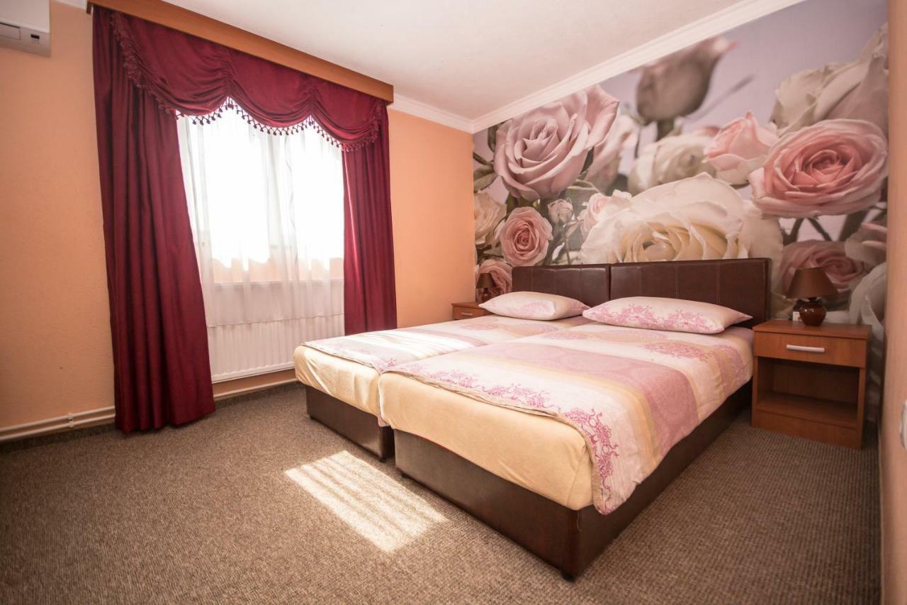 Hotel Drumski Raj Svilajnac Екстер'єр фото