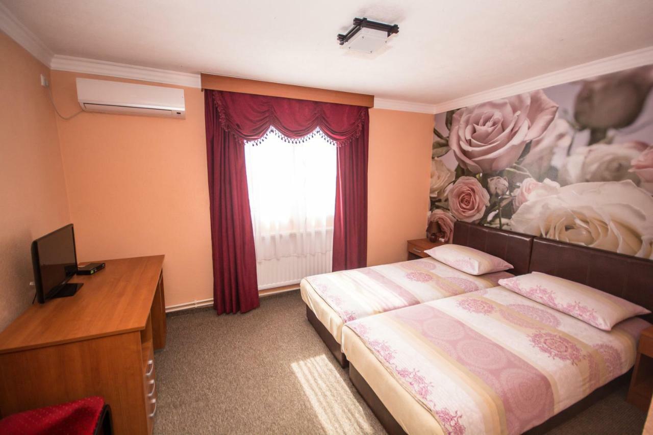 Hotel Drumski Raj Svilajnac Екстер'єр фото